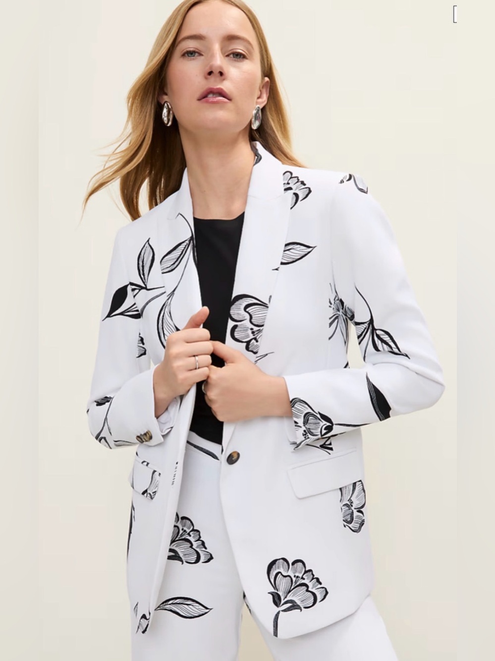 NEW ANN TAYLOR WHITE BLACK FLORAL PRINT LONGLINE BLAZER JACKET SZ 2